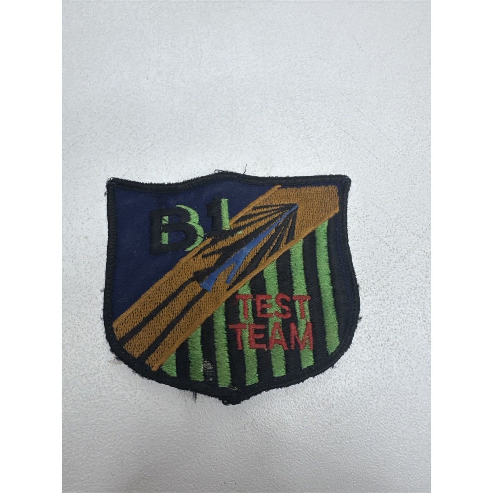 USAF B-1 BOMBER TEST TEAM SQUADRON PATCH SUBDUED VTG MILITARY 4"